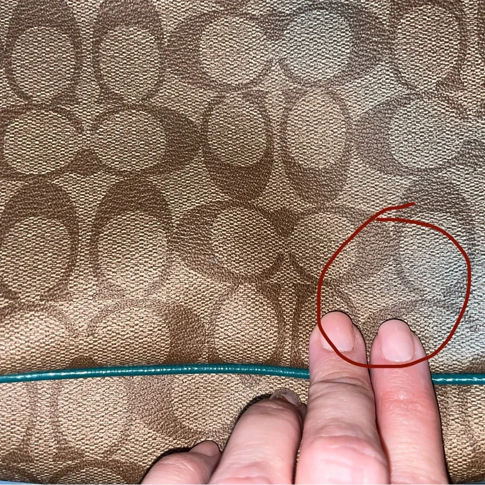 Coach shoulder bag - Picture 9 of 11